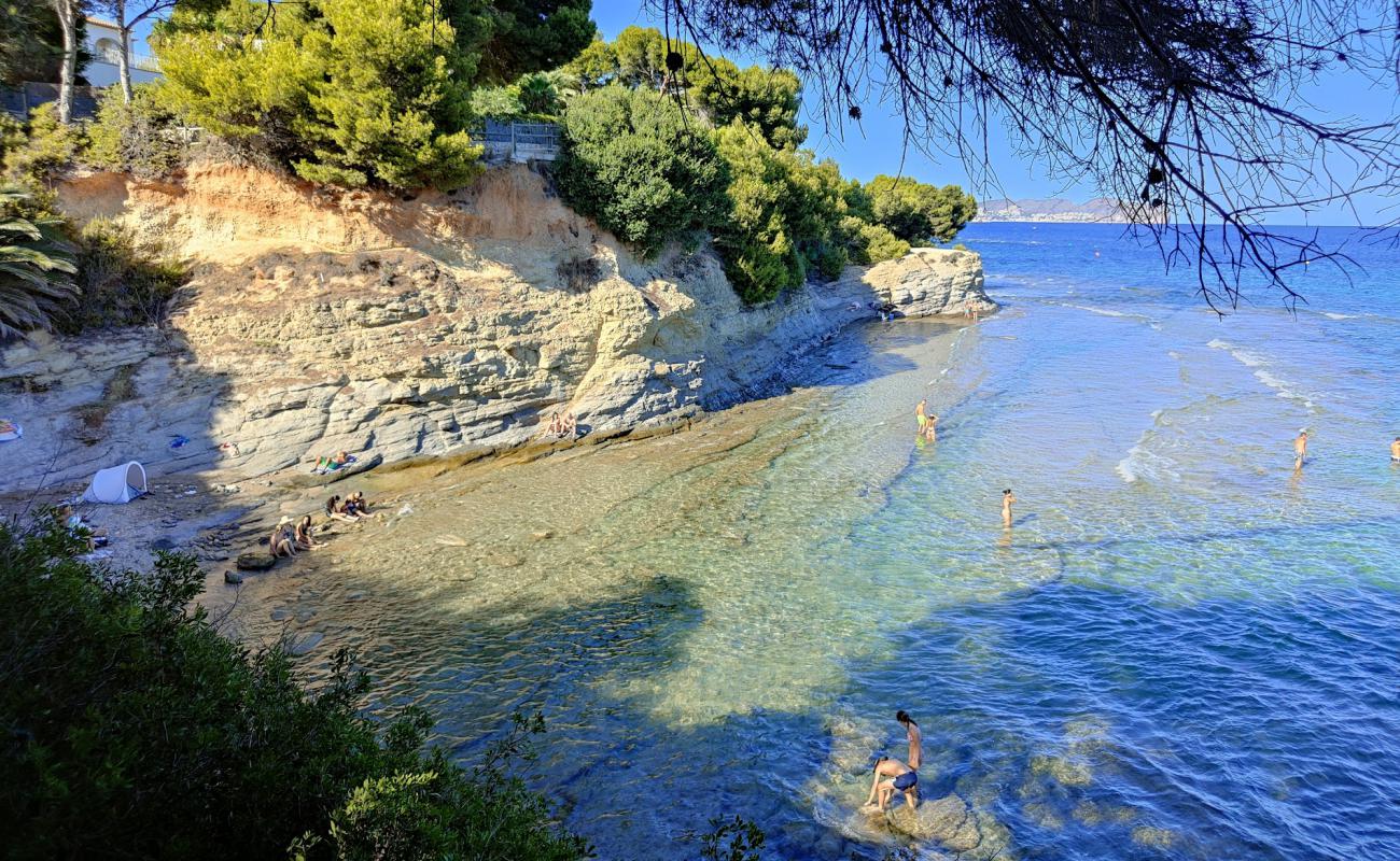 Photo of Cala del Mallorqui with rocks cover surface