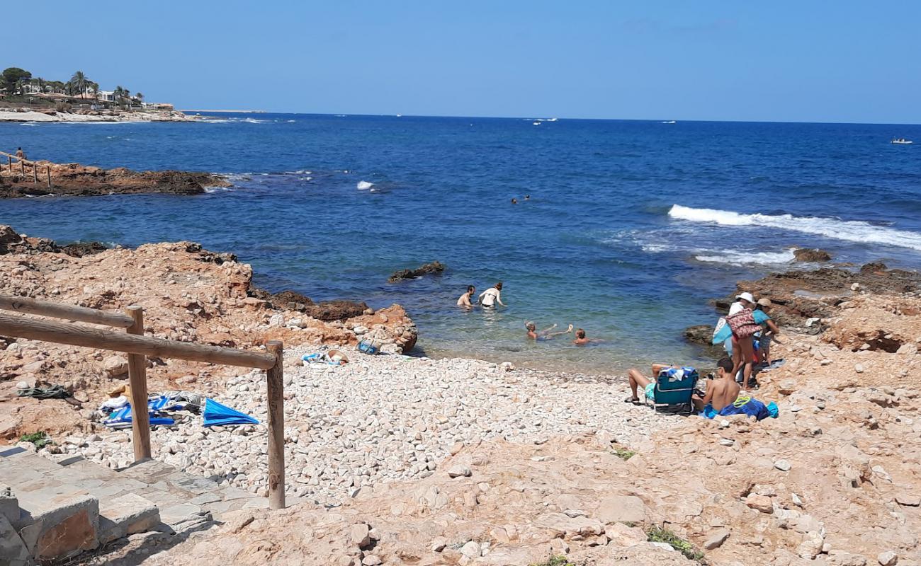 Photo of Playa Las Rotas with rocks cover surface