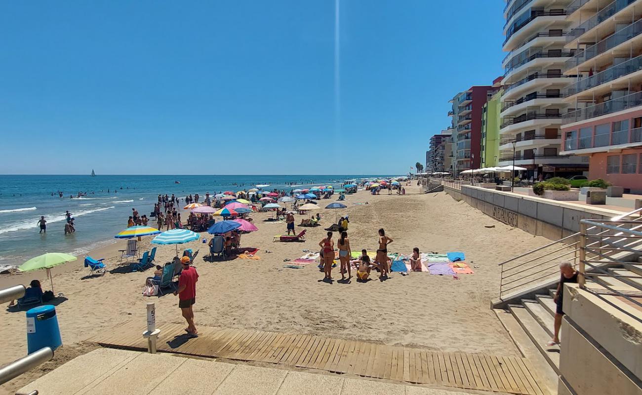 Photo of Platja les Palmeres with bright sand surface