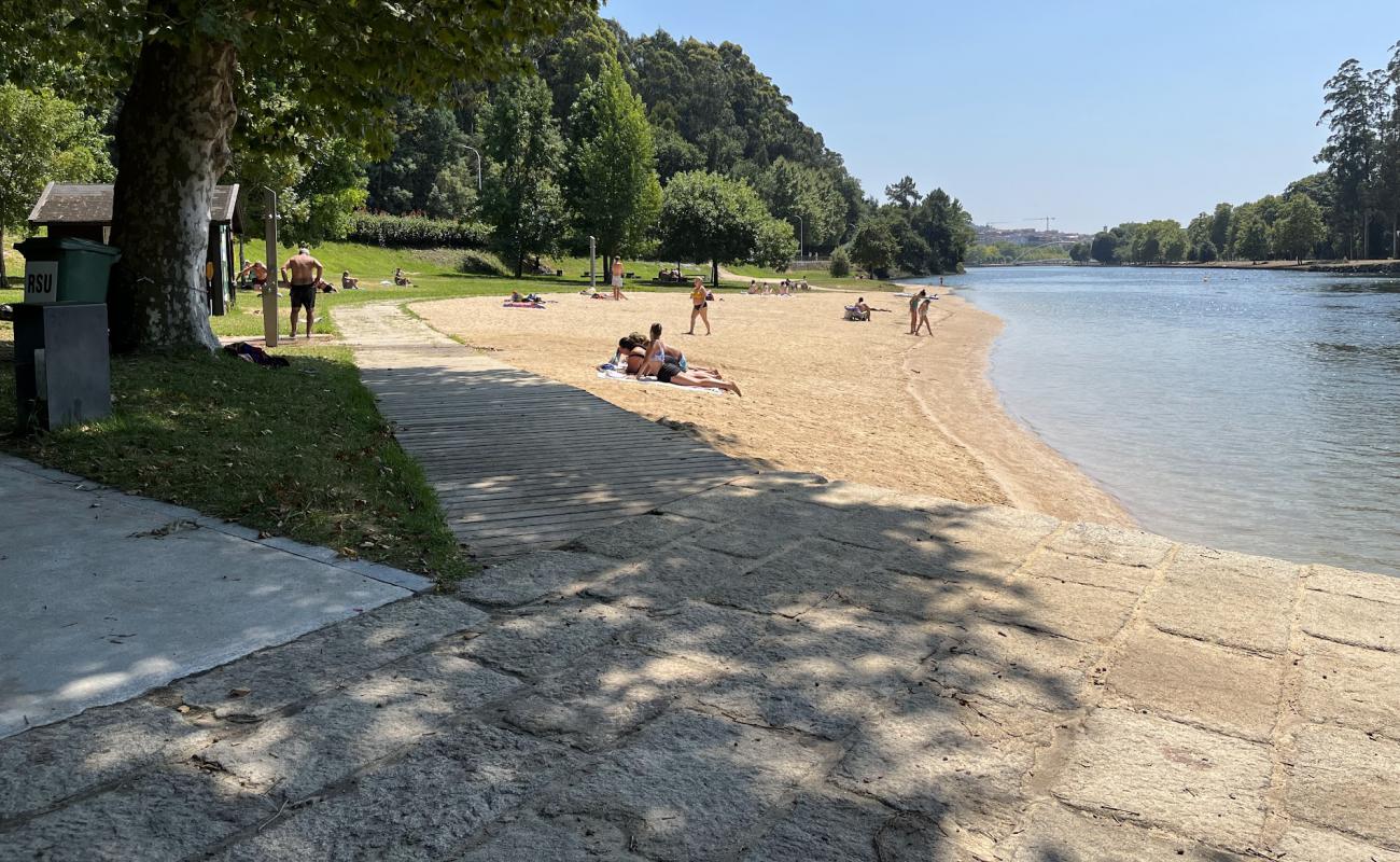 Photo of Praia Fluvial do Lerez with bright sand surface