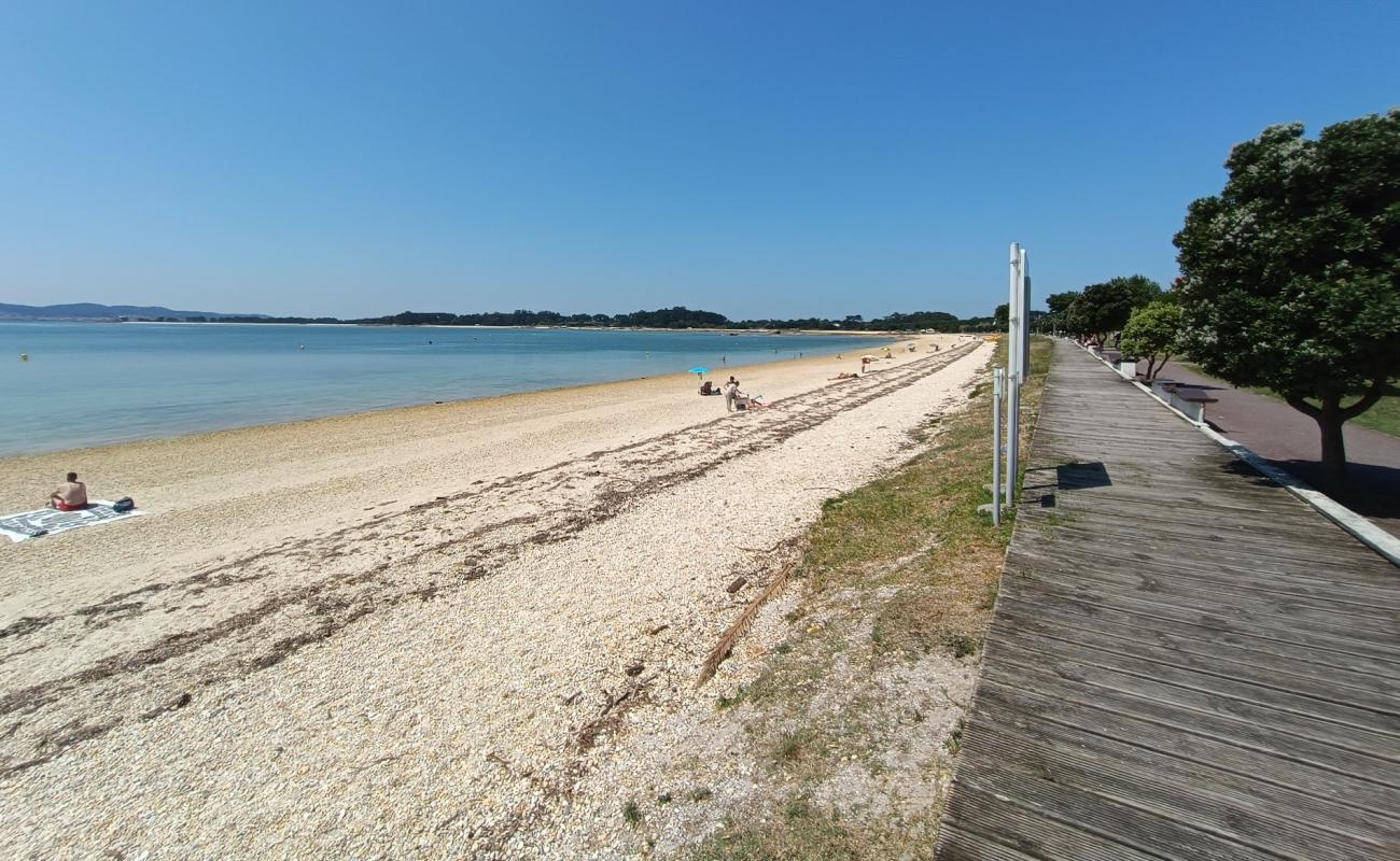 Photo of Praia do Vao with light fine pebble surface