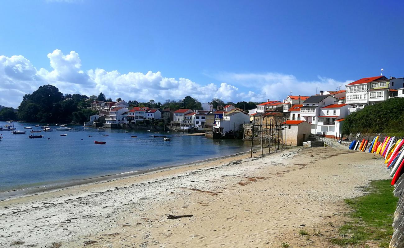 Photo of Praia de Redes with bright sand surface