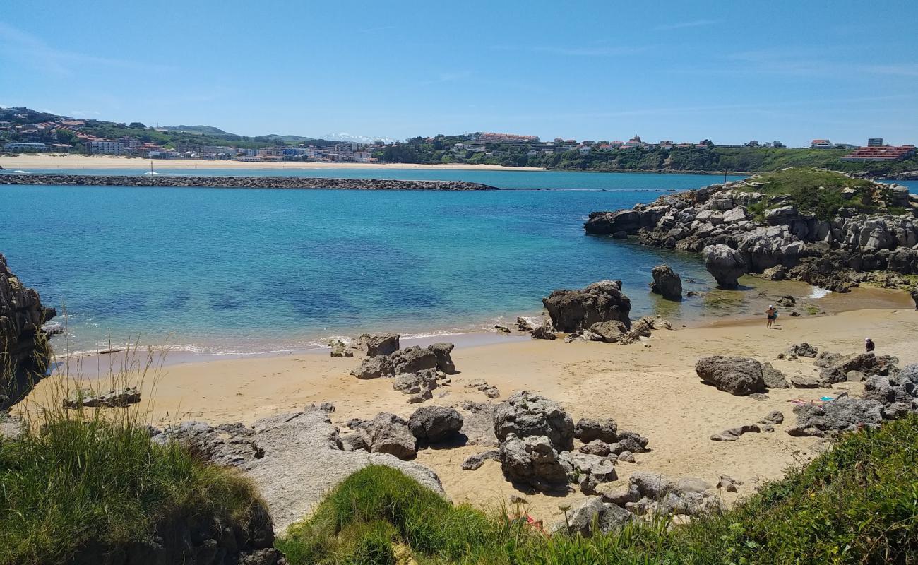 Photo of Playa del Huevo Frito with bright sand surface