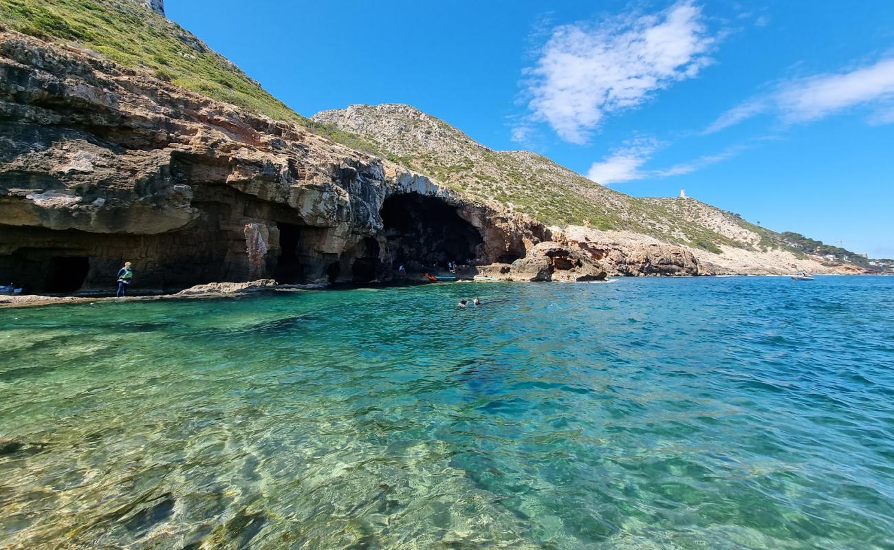 Photo of Cova Tallada with rocks cover surface