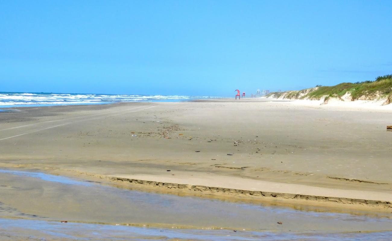 Photo of Mariluz Beach with bright fine sand surface