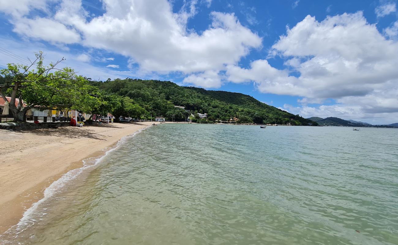 Photo of Sambaqui Beach with bright sand surface