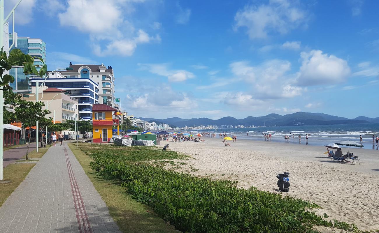 Photo of Meia Beach with bright sand surface