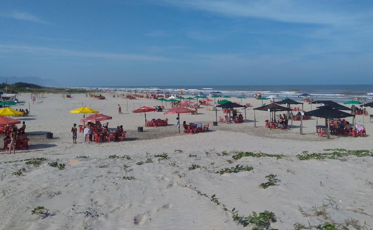 Photo of Juréia Beach with bright fine sand surface