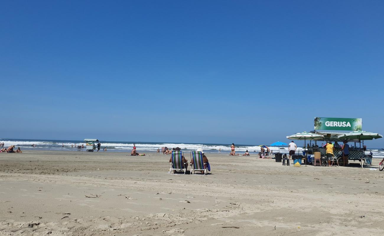 Photo of Praia do Balneario Maracana with bright sand surface