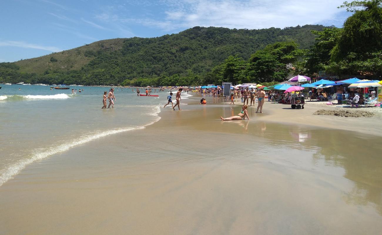 Photo of Fortaleza Beach with bright sand surface