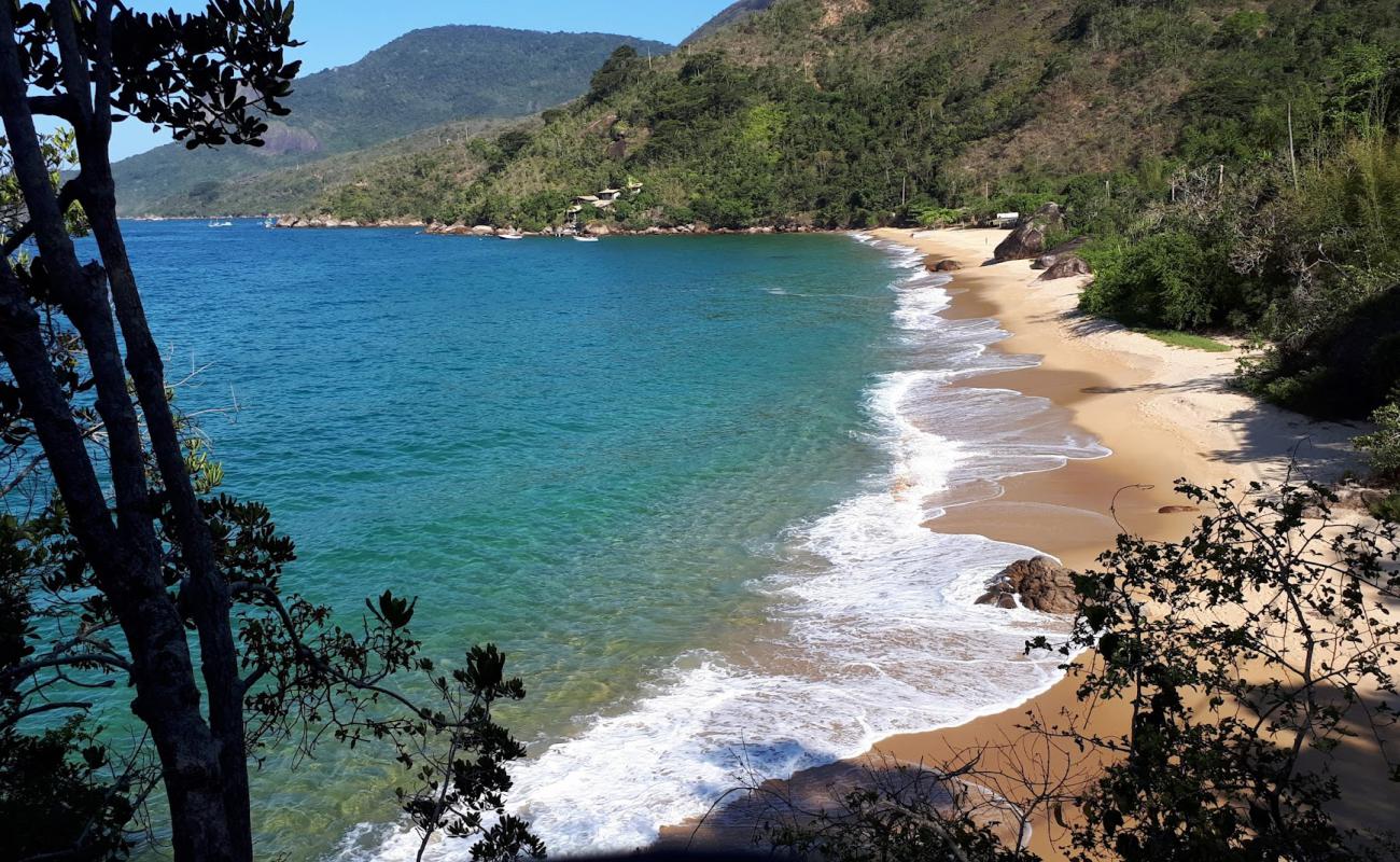 Photo of Itaoca Beach with bright sand surface