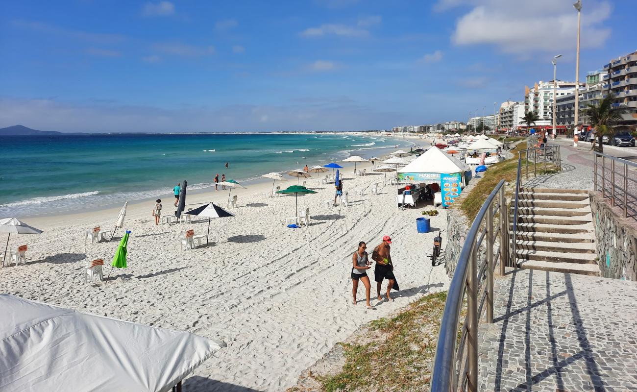 Photo of Praca das Aguas beach with white fine sand surface