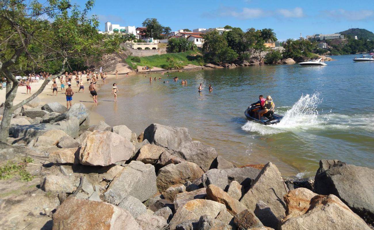 Photo of Ilha do Frade Beach with bright sand surface