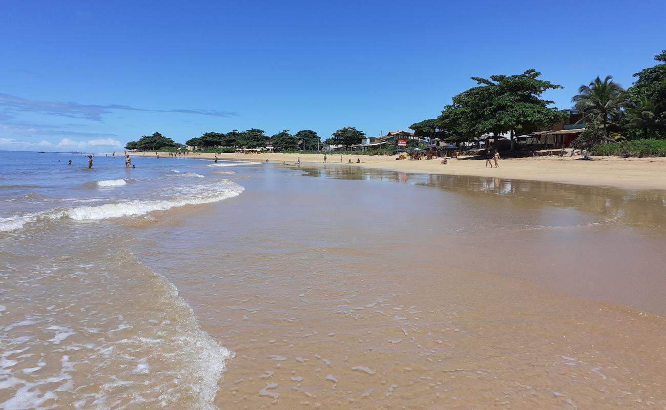 Photo of Manguinhos Beach with bright sand surface