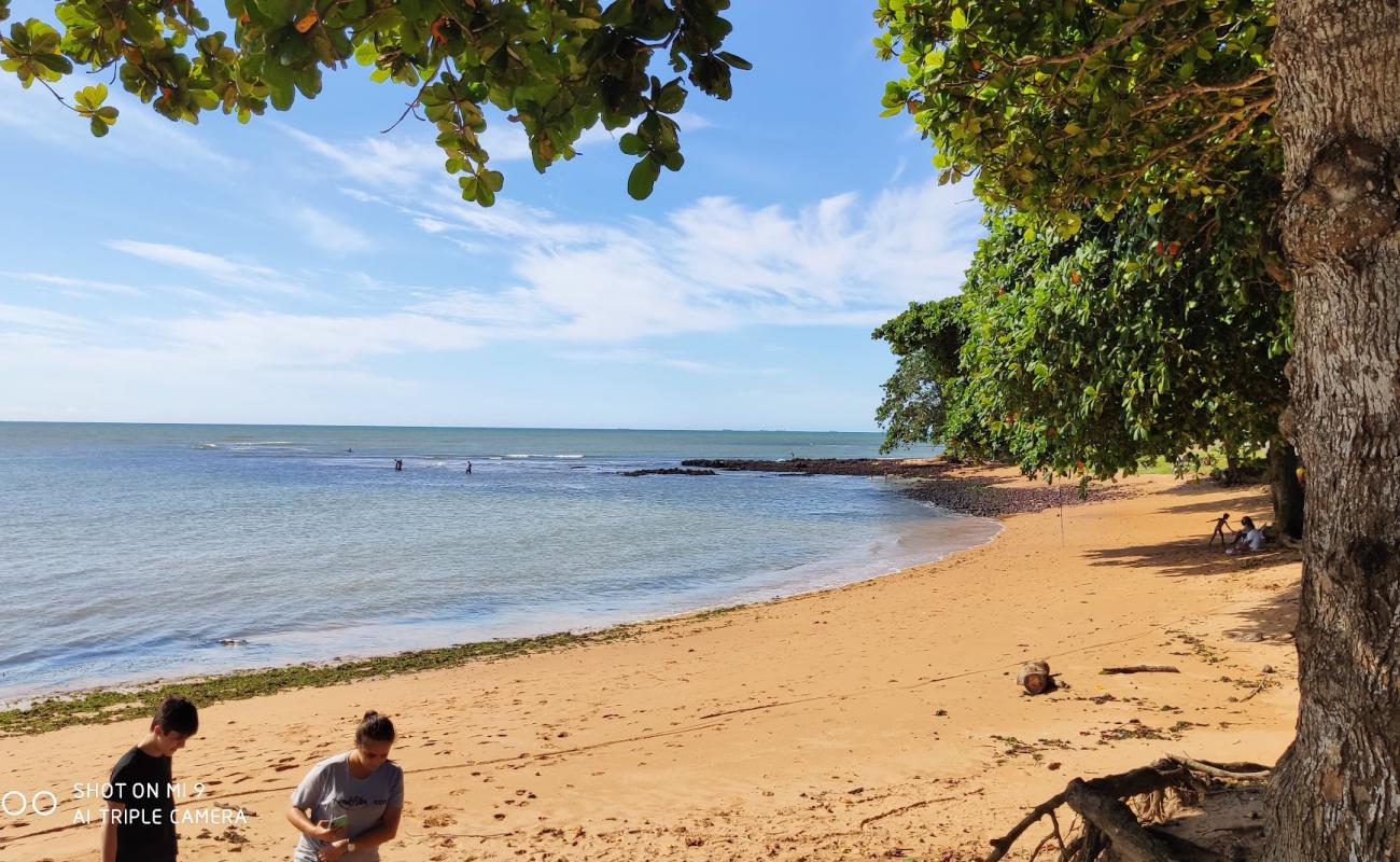 Photo of Curva da Baleia Beach with bright sand surface