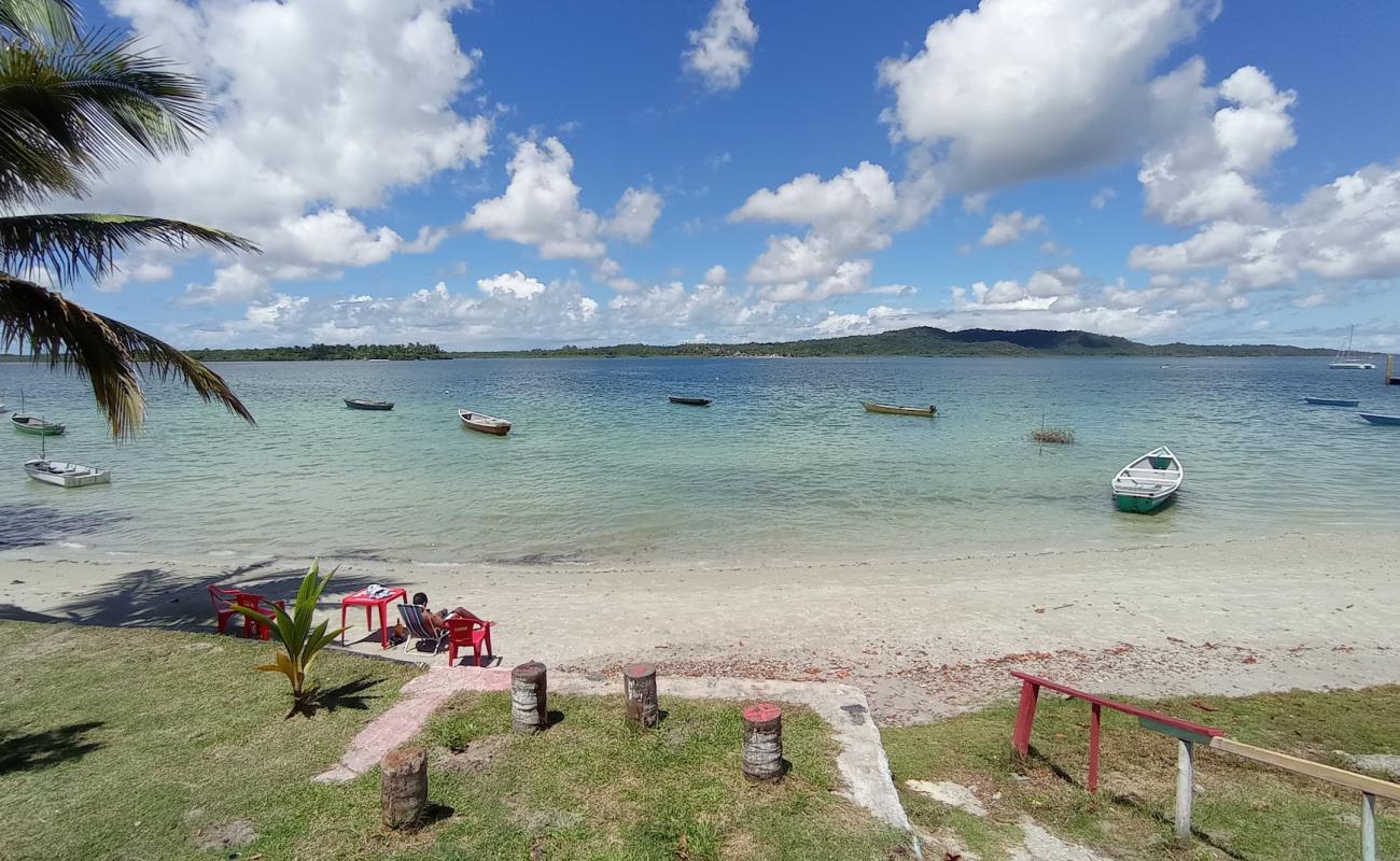 Photo of Mutá Beach with bright sand surface