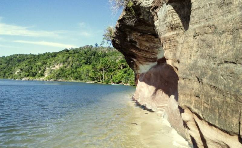 Photo of Maia Beach with bright sand surface