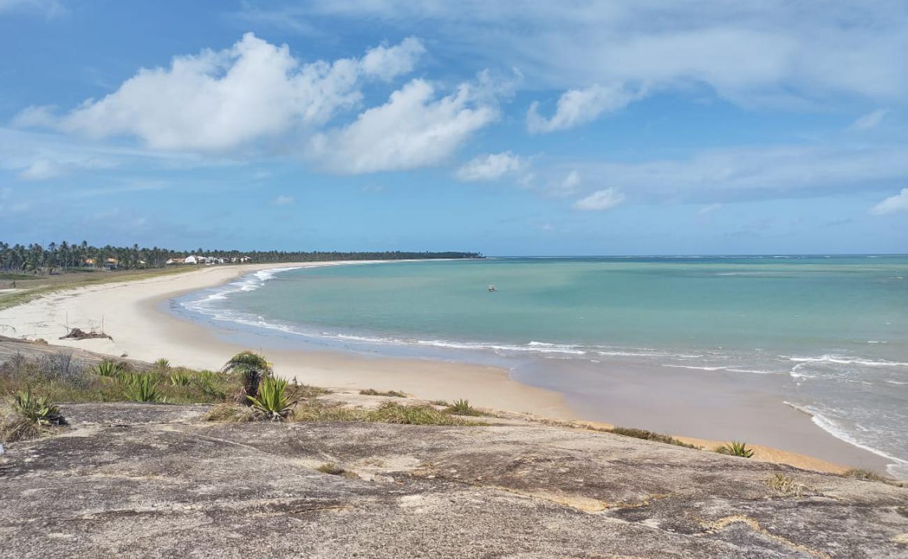 Photo of Mamucabinhas Beach with bright sand surface