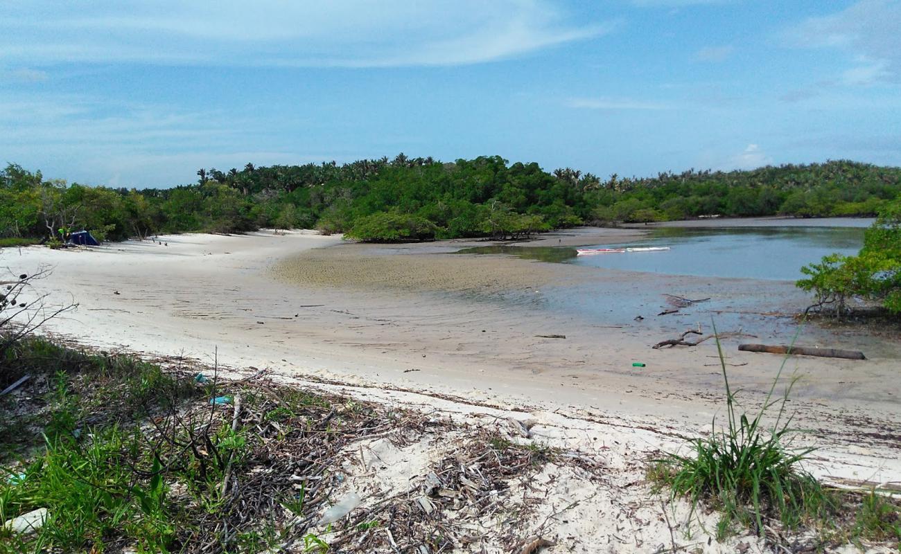 Photo of Acampamento Guai Beach with bright sand surface