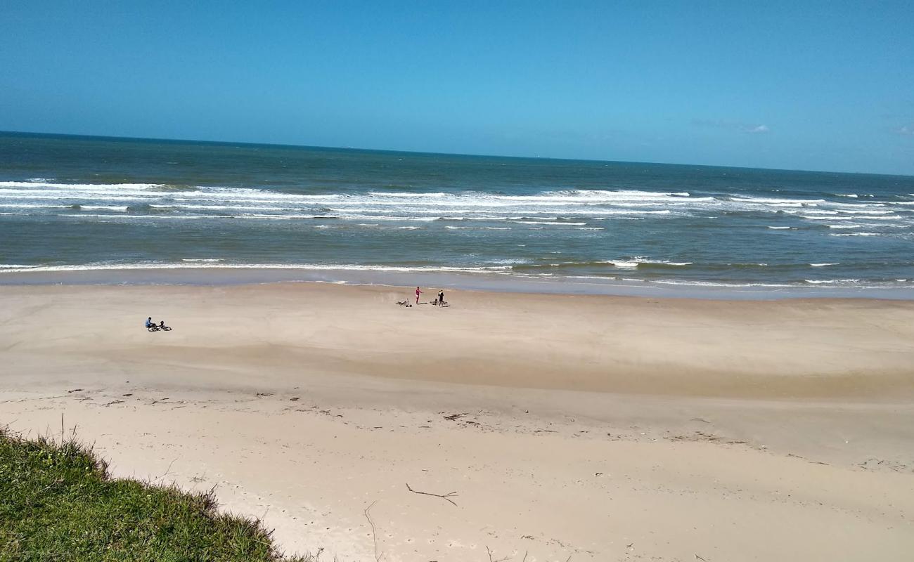 Photo of Mamuna Beach with bright sand surface