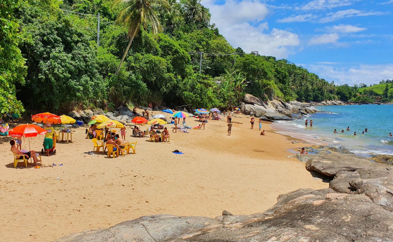 Photo of Praia do Oscar with bright sand surface