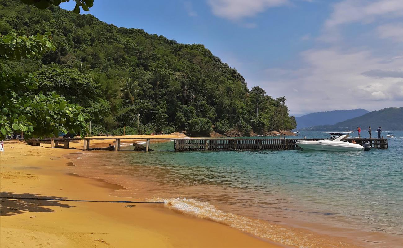 Photo of Praia de Freguesia de Santana with bright fine sand surface