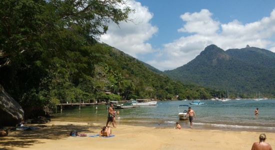 Praia da Crena