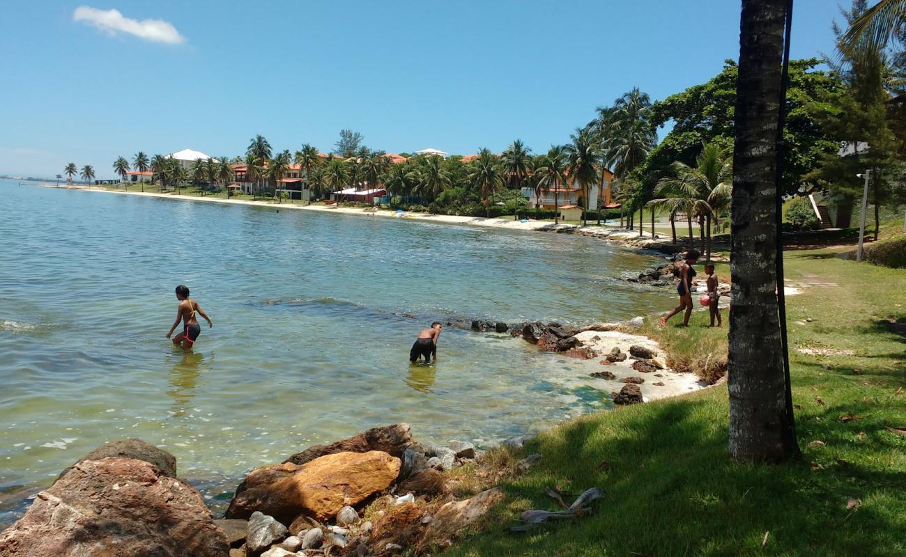 Photo of Condominio Praia das Espumas with light fine pebble surface