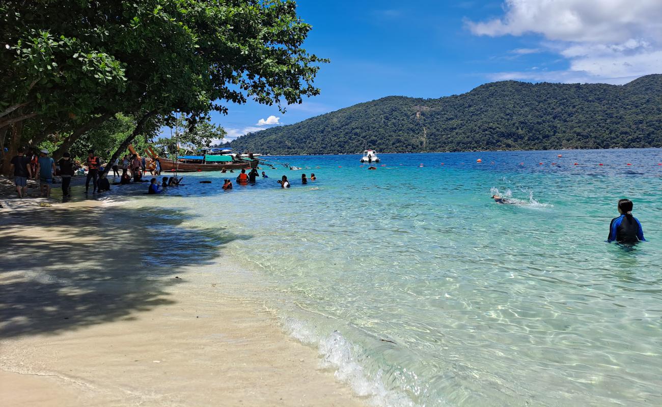 Photo of Sai Khao Beach with white fine sand surface