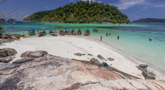 Koh Ro Khloi Beach