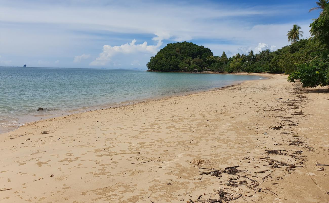 Photo of Klong Jark Beach with bright sand surface