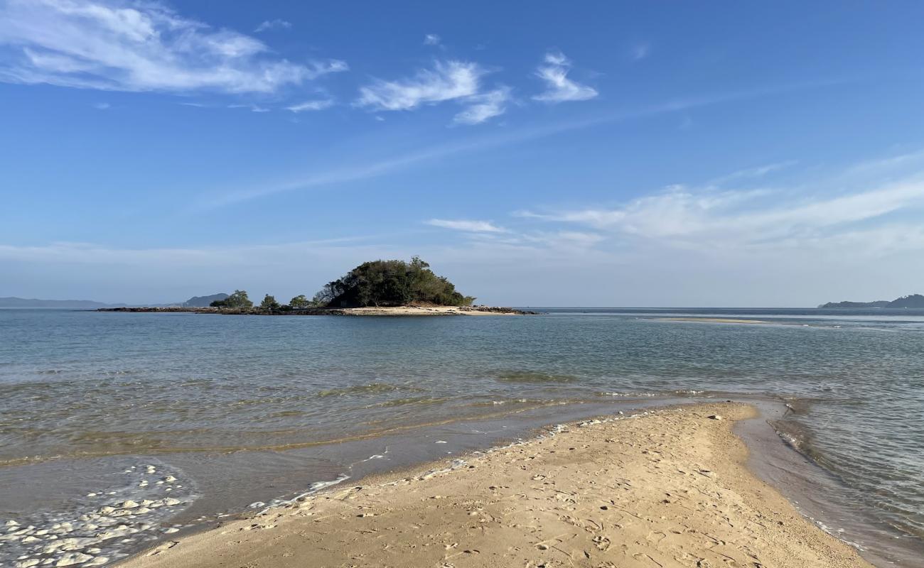 Photo of Phae Beach with bright sand surface