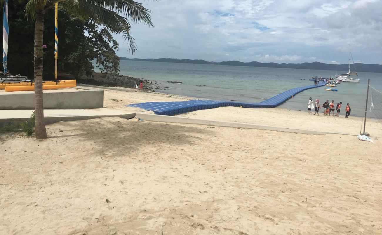 Photo of Cadmus Beach with bright sand surface