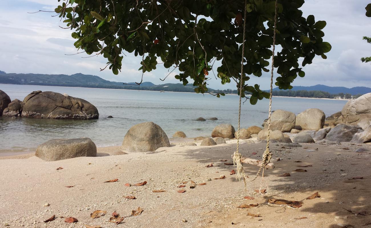 Photo of Laem Son Beach with bright sand surface