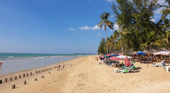 Khuekkhak Beach