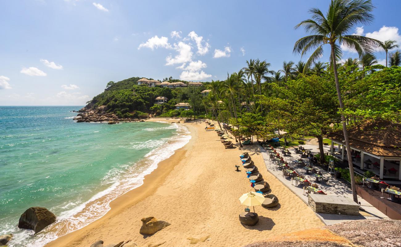 Photo of Coral Bay Beach with bright sand surface