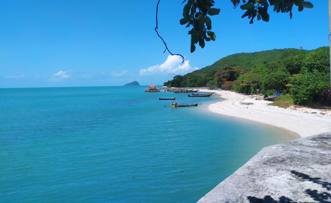 Photo of Ao Thian Homestay Beach with light sand &  pebble surface