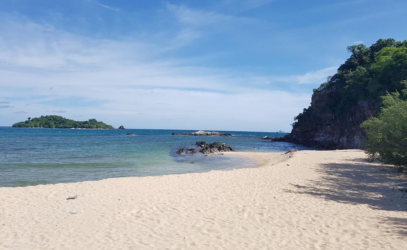 Photo of Kam Island Beach with bright sand & rocks surface