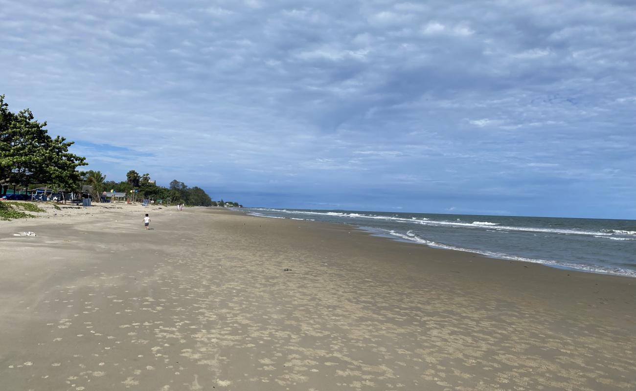 Photo of Lim Beach with bright sand surface