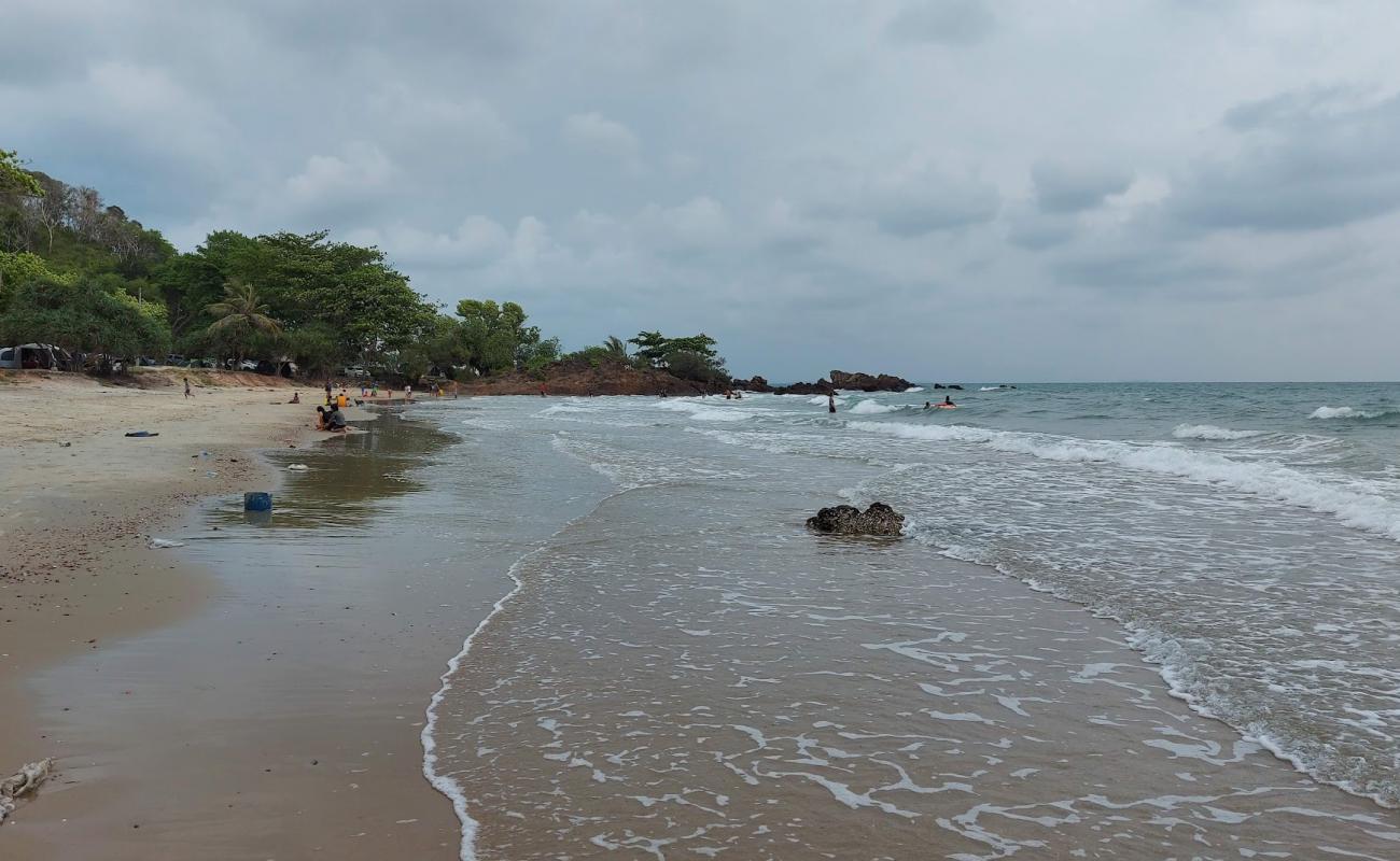 Photo of Chakphong Beach with bright sand surface