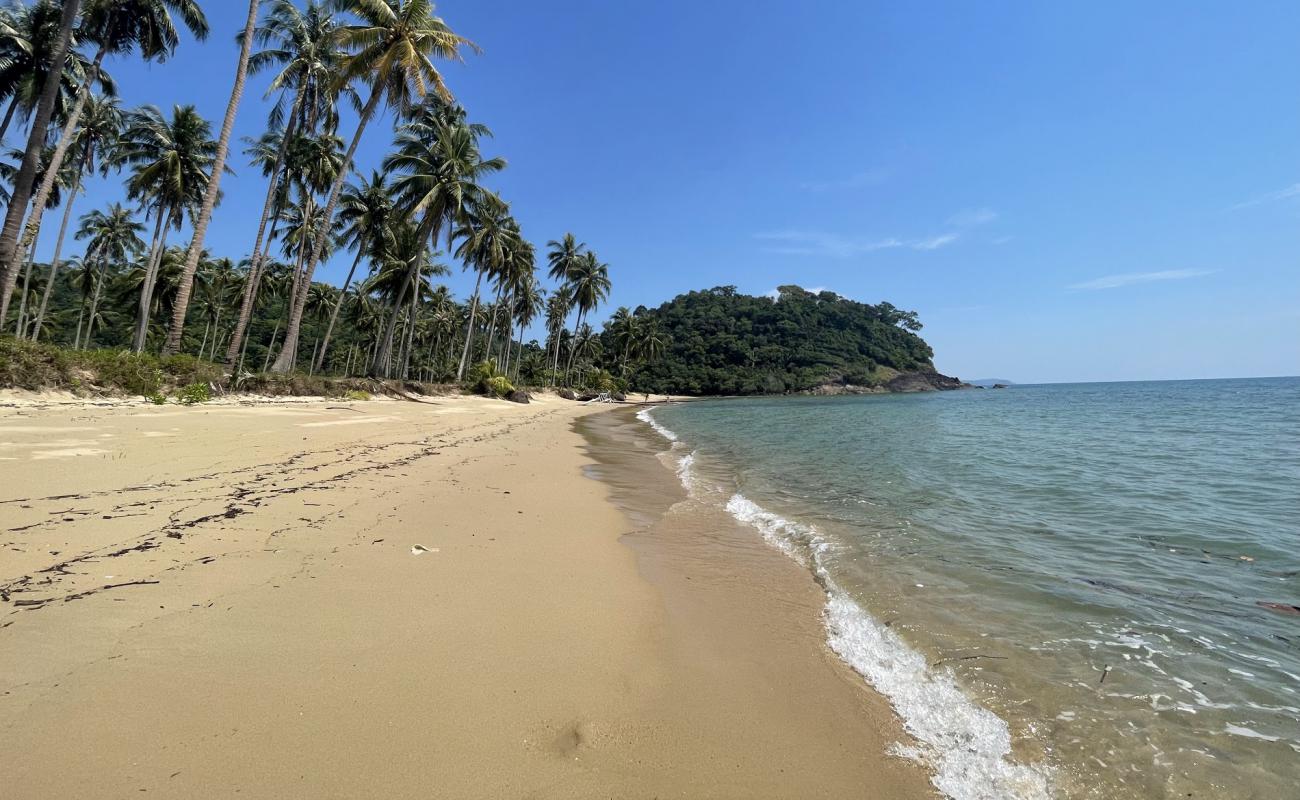 Photo of Wai Chaek Beach with bright sand surface