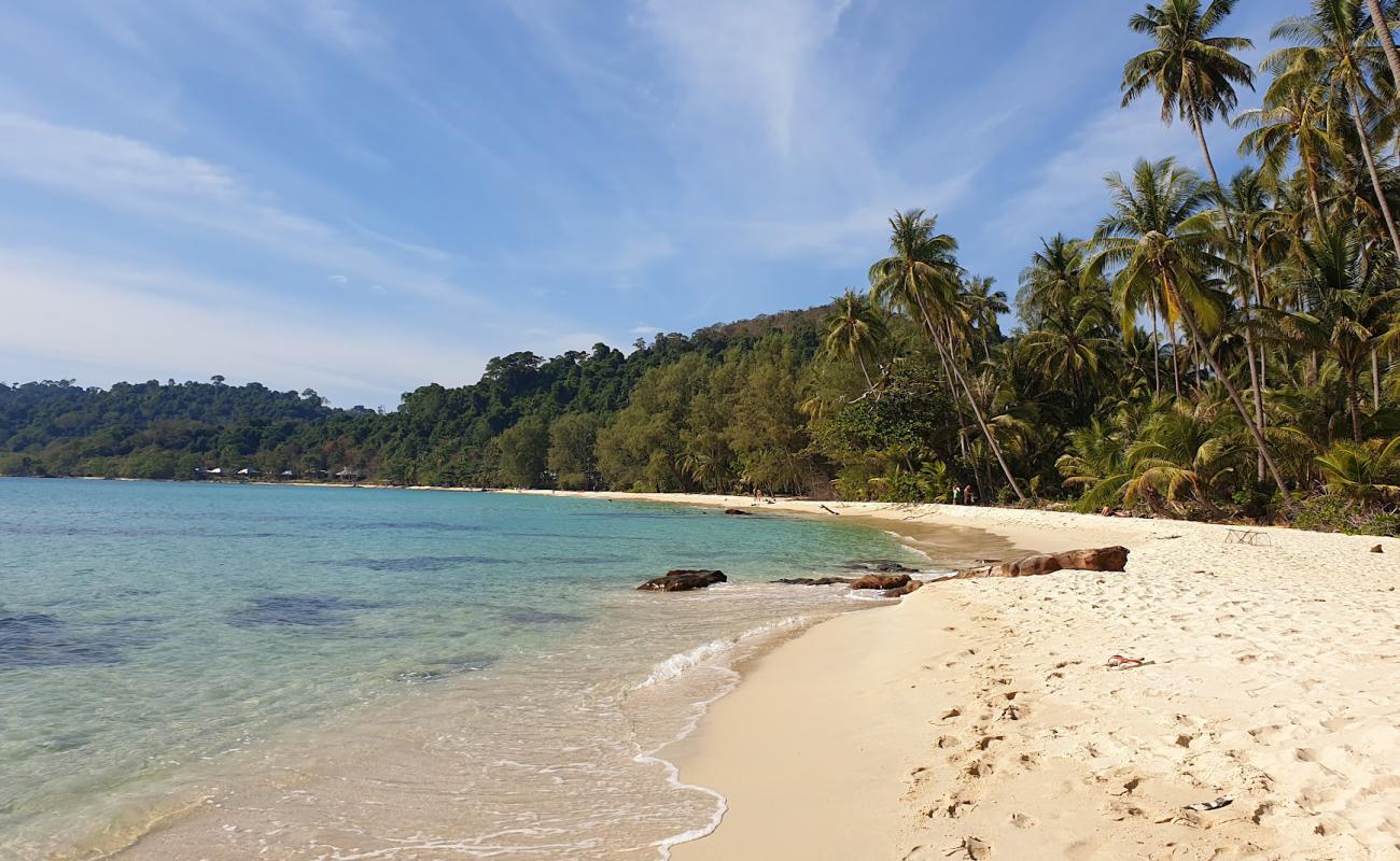 Photo of Takhian Beach with bright fine sand surface