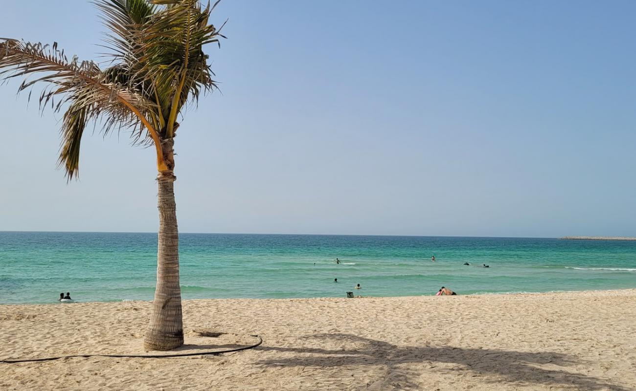 Photo of Al Hamriya beach II with bright sand surface