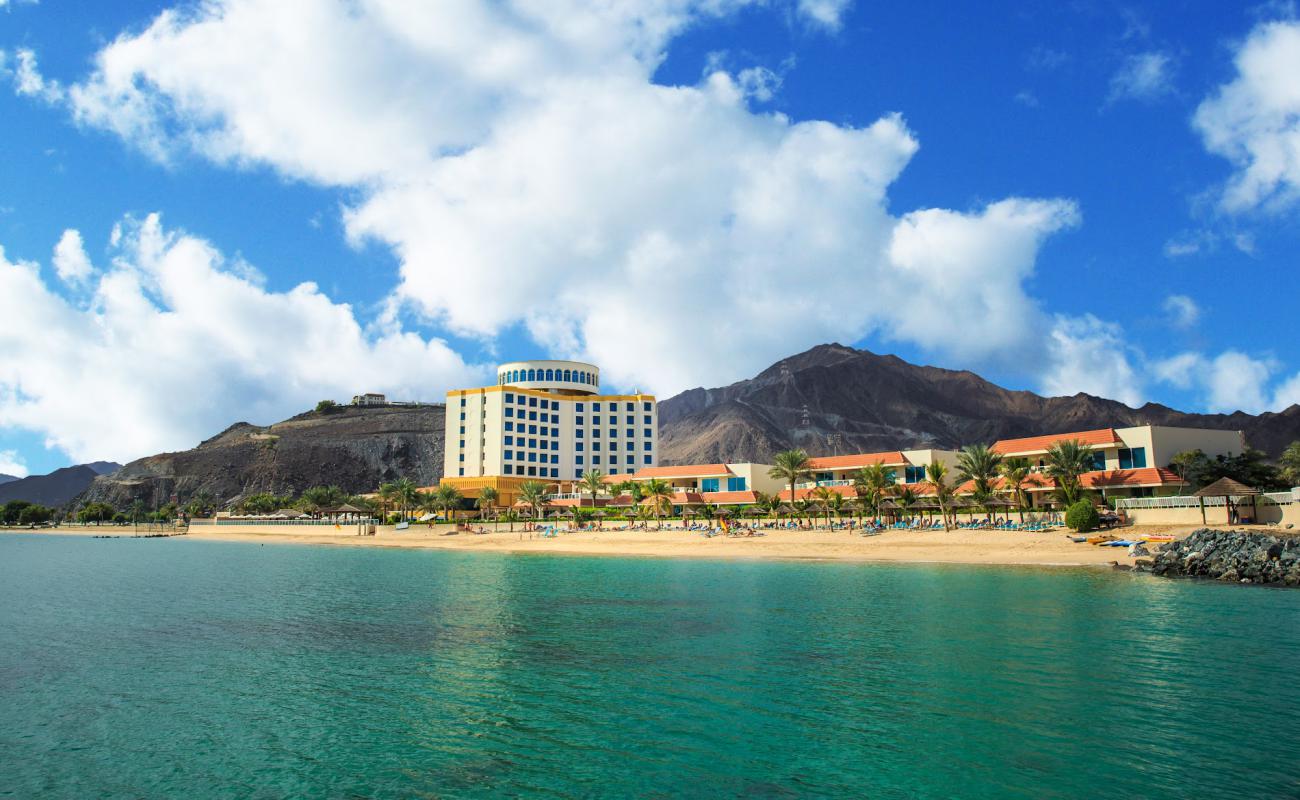 Photo of Khor Fakkan Beach with bright sand surface