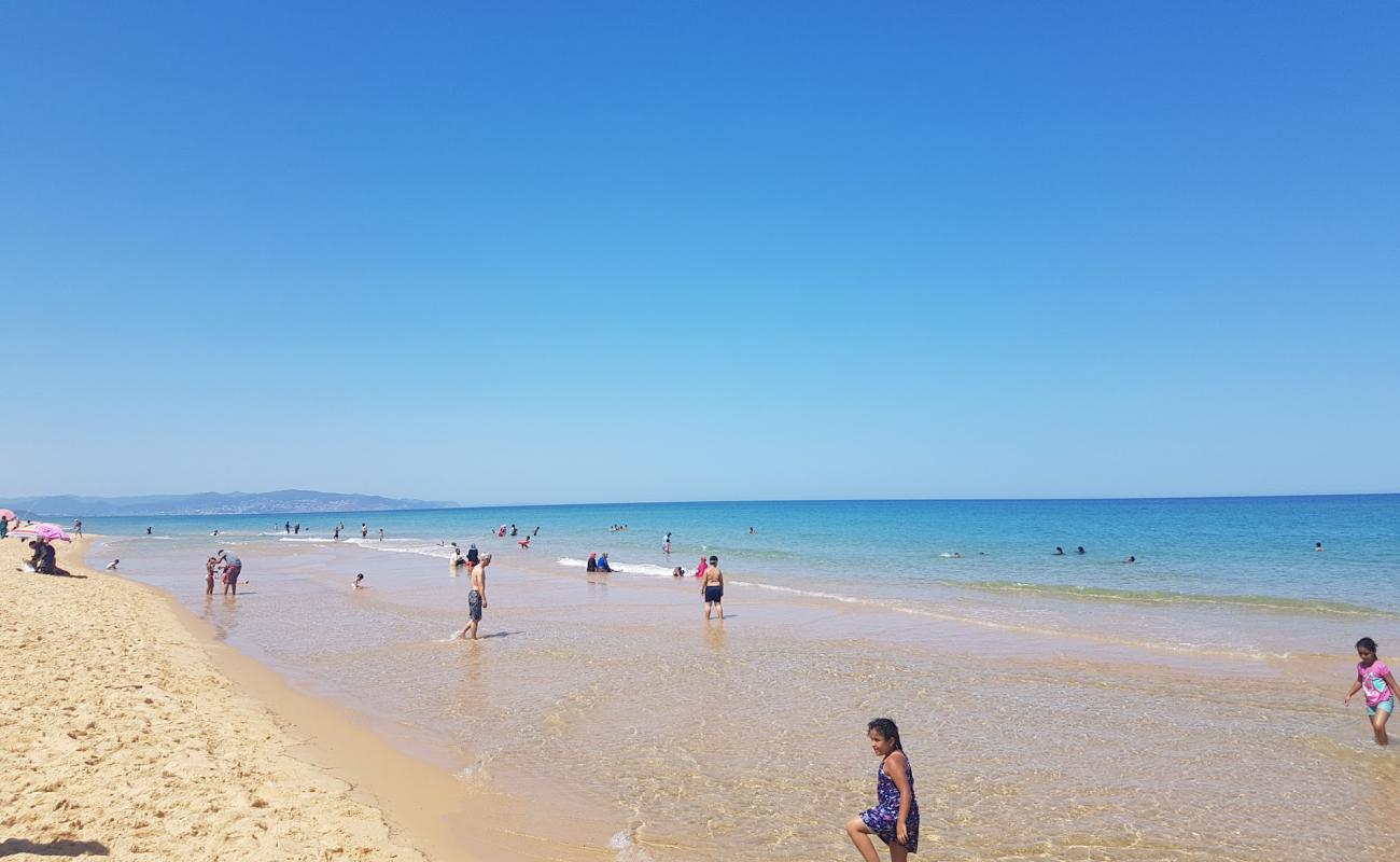 Photo of Zwaraa Beach with brown sand surface