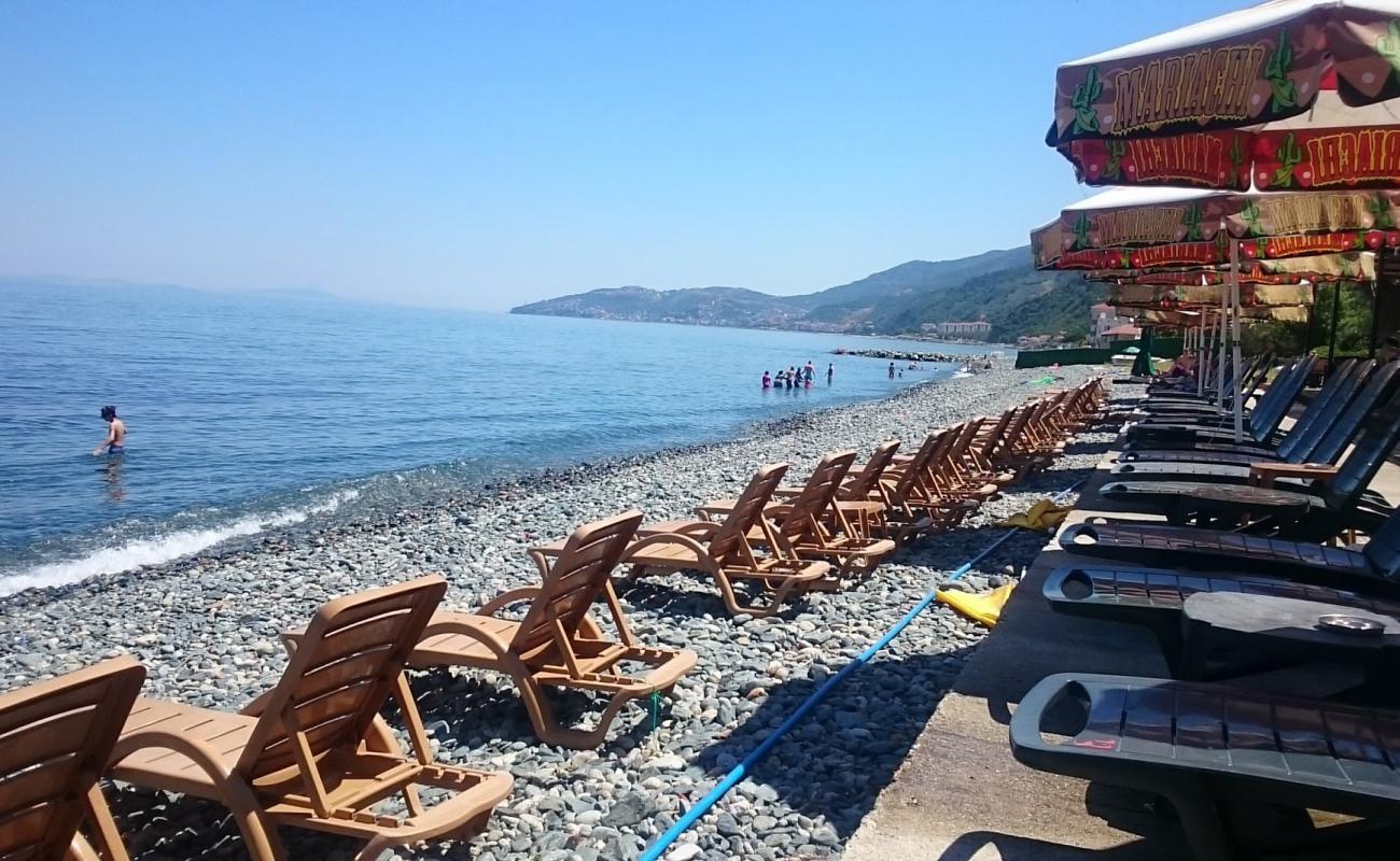 Photo of Reis Aile beach with gray pebble surface