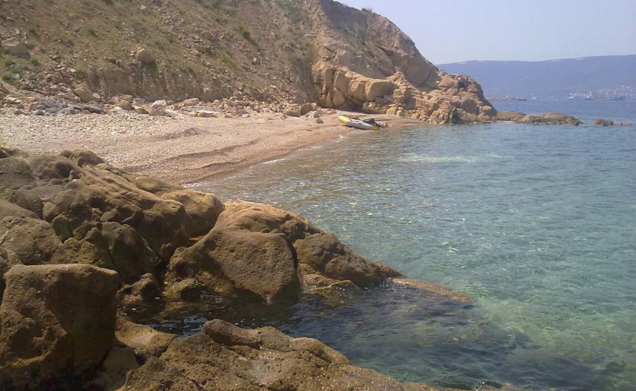 Photo of Cakmakli Beach IV with brown pebble surface