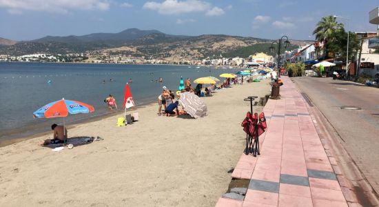 Candarlı beach