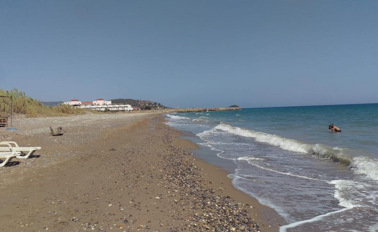 Photo of Ansel beach II with light sand &  pebble surface