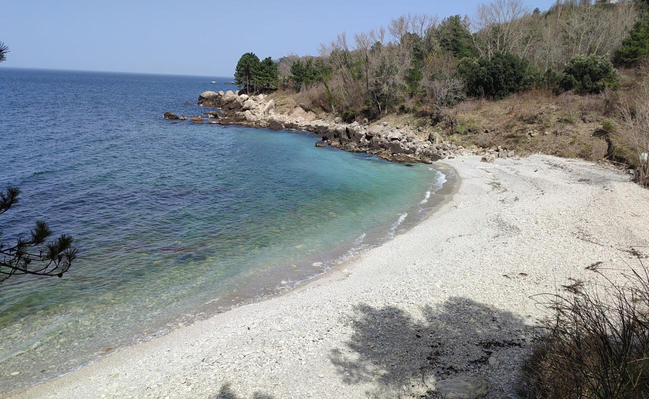 Photo of Yardibi Plaji with gray pebble surface